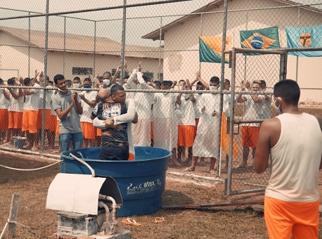 21-12-2020 Em-Sena-Madureira-pastor-busca-auxílio-para-evangelizar-detentos
