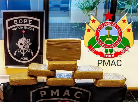 09-01-2021 policia-militar-prende-dois-homens-com-7-kg-de-cocaína