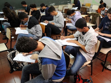 14-01-2021 saiba-como-pedir-reaplicação-do-enem-em-caso-de-infecção-por-covid-19