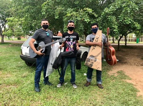 14-01-21-Banda Overdriver realiza ação social