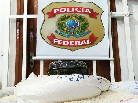 07-02-21-PF apreende 2 kilos de cocaina em farinha