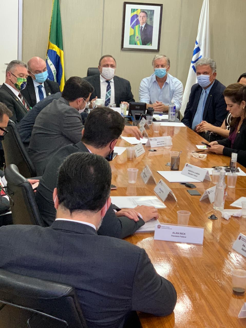 10-02-21-quentinhas-da-redação