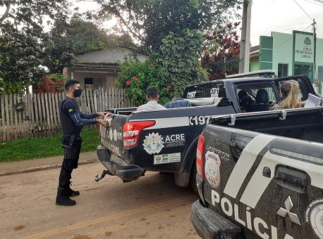 11-02-21 No-Bujari-polícia-civil-apreende-drogas-armas-e-munições
