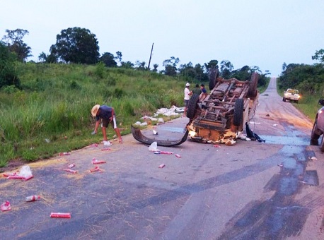 23-02-21-Capotamento na 364 Bujari