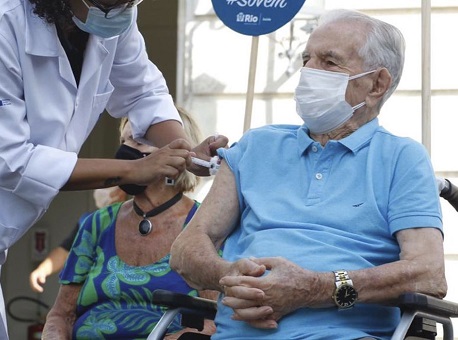 03-03-21-Idoso acamado