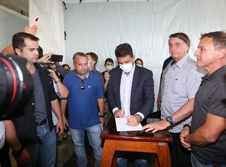 05-03-21-Governadores pedem que GF compre mais vacinas