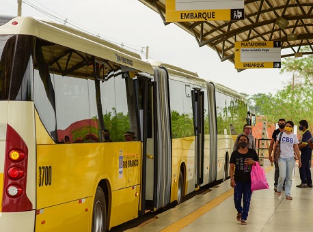 13-03-21-frota-de-onibus