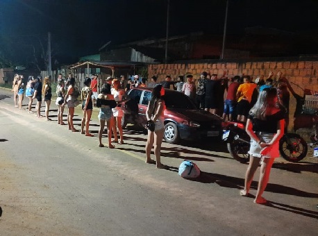 27-03-21 polícia-acaba-com-festa-na-baixada-da-sobral-na-primeira-noite-de-restrição