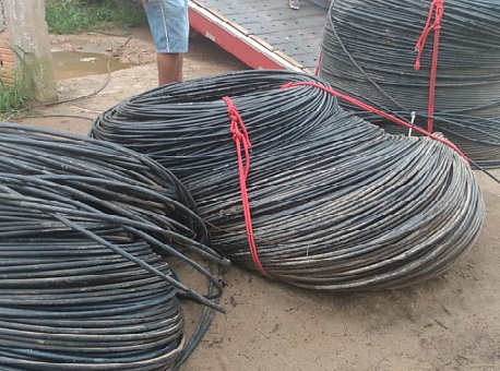 03-04-21-cabos-fibra-otica