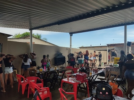 12-04-21 Polícia-encerra-festa-com-aproximadamente-40-pessoas-no-final-de-semana