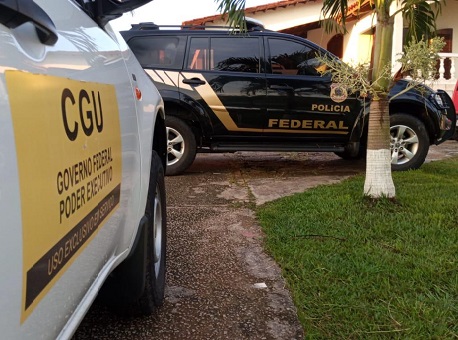 15-04-21-policia-federal-cgu