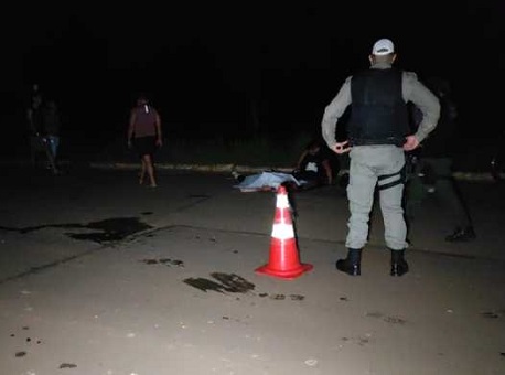 17-04-21 mulher-morre-em-acidente