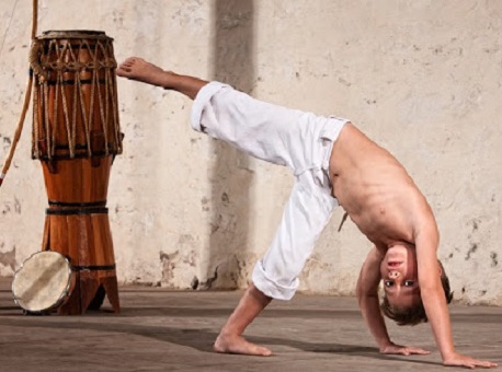 28-04-21-capoeira