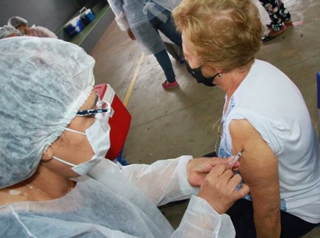 01-05-21-Vacinação idosos