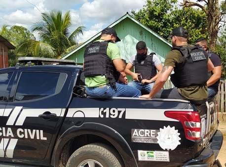 05-05-21 homem-suspeito-de-participar-de-tiroteiro-na-cidade-do-povo-e-preso
