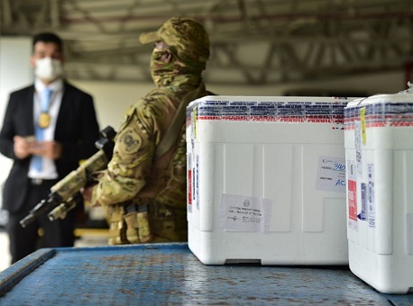 06-05-21 Acre-recebe-13-300-novas-doses-de-vacinas-contra-covid-19