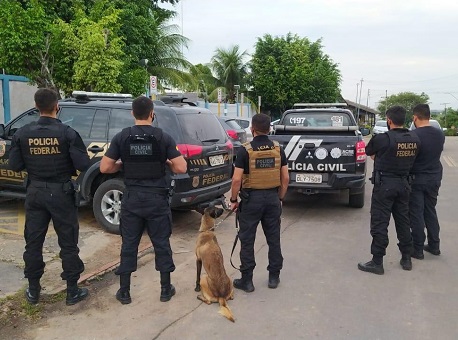 21-05-21 três-pessoas-foram-presas-em-operação-em-cruzeiro-do-sul