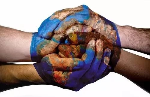 25-05-21-coluna-charlene