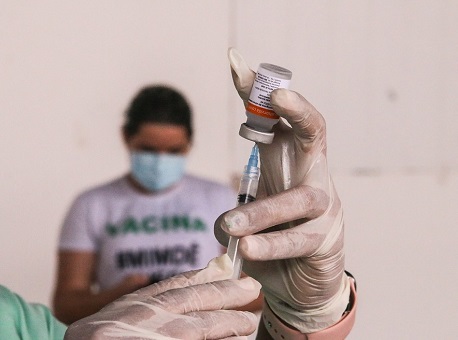 12-06-21 vacinação-covid-19