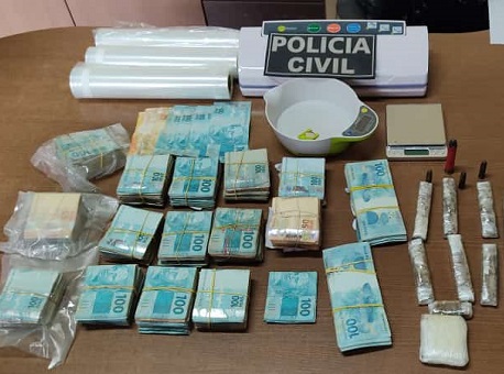 13-06-21-policia-civil-apreende-mais-de-160-mil-reais-em-brasileia