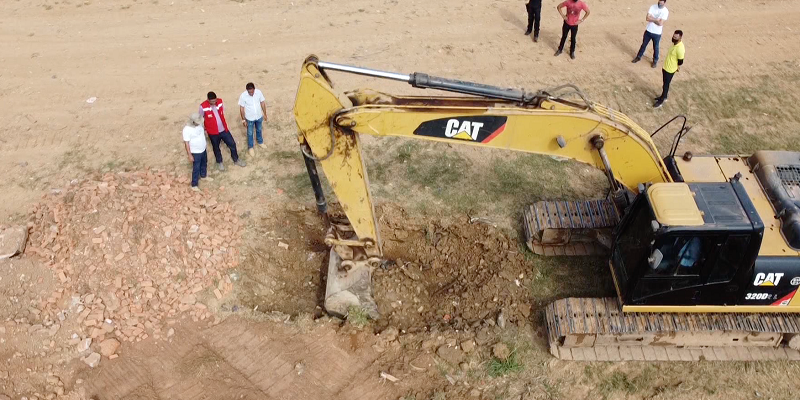 Polícia Civil realiza busca por lixo tóxico em aterro na Transacreana