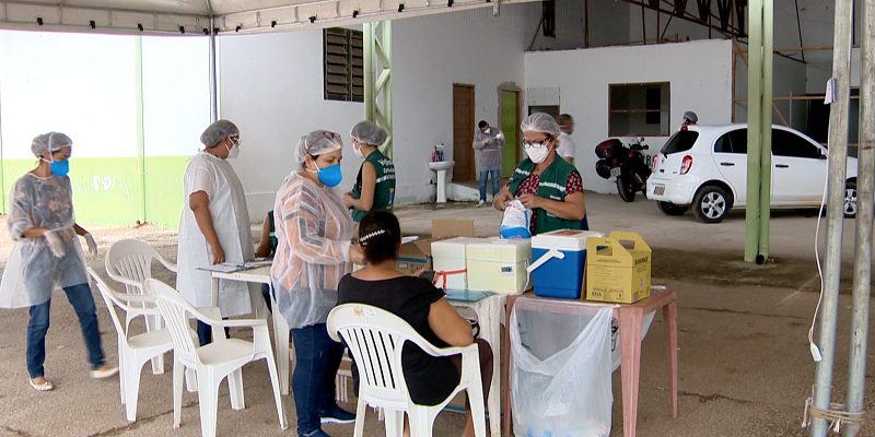 Médica burla sistema e toma 3ª dose de vacina contra covid-19