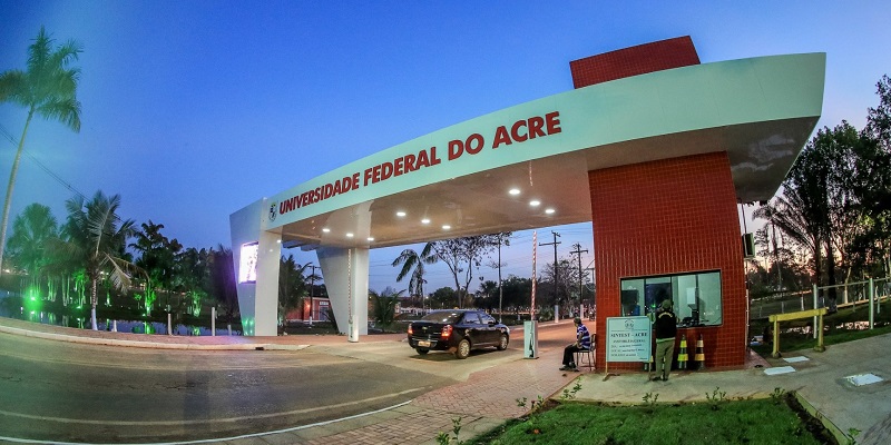 Curso pré-Enem #EuNaUfac começa seleção para 130 vagas