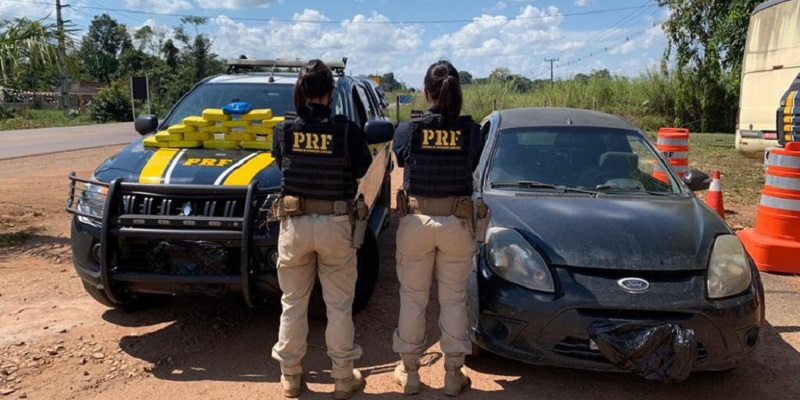 Homem é preso na BR-364, no Acre, com 20 kg de cocaína e maconha