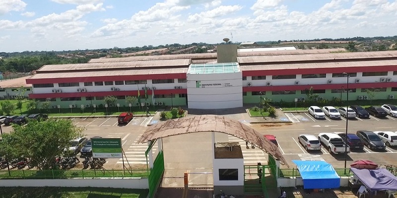 Ifac abre vagas para Física e Zootecnia em Sena Madureira