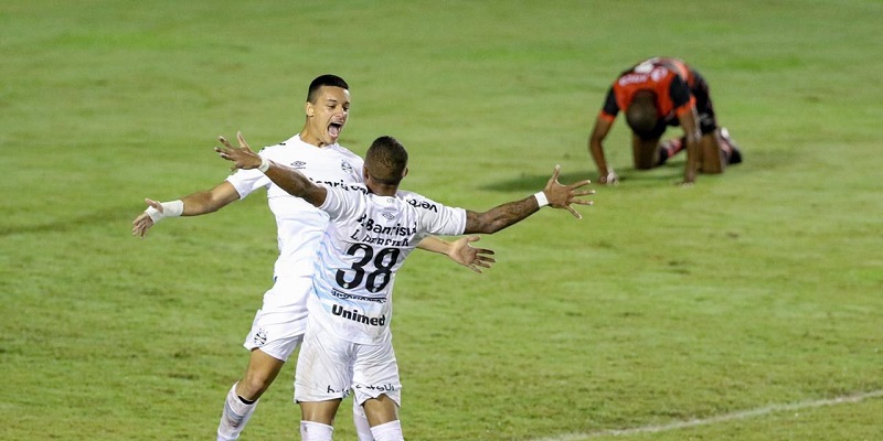 Copa do Brasil: Grêmio vence Vitória e deixa bem encaminhada a classificação