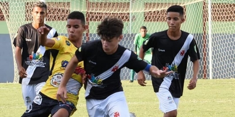 Sub-17: Plácido de Castro e Vasco-AC lideram seus grupos