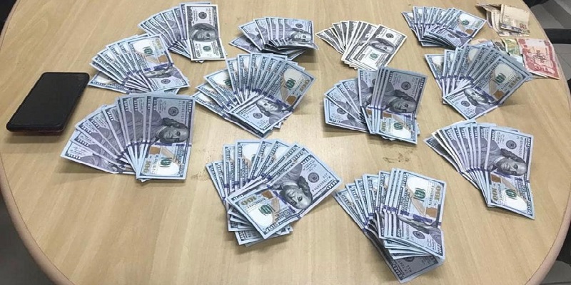 Peruano é preso na BR-317 com 11 mil dólares não declarados