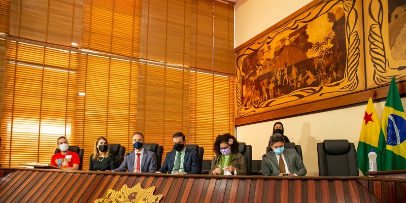 PEC da Reforma Administrativa é debatida na Aleac