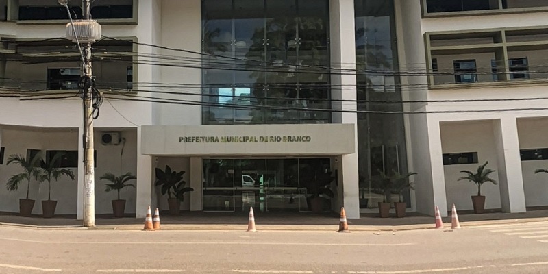 Prefeitura de Rio Branco retoma 100% dos atendimentos presenciais