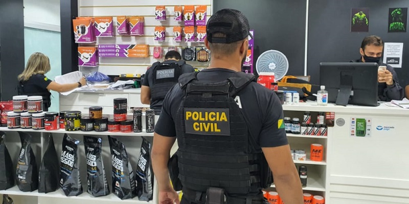 Polícia apreende anabolizantes vendidos sem prescrição no interior