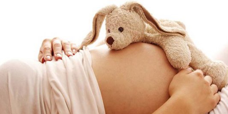 Cartórios devem comunicar registro de nascimento por pais menores de 14 anos