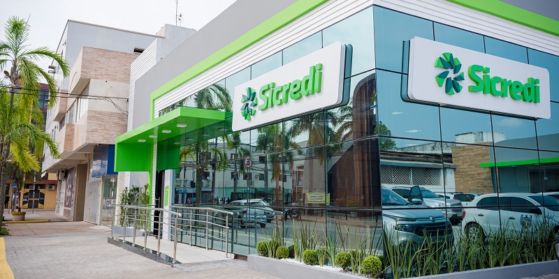 Sicredi investe em especialista de investimentos em Rio Branco