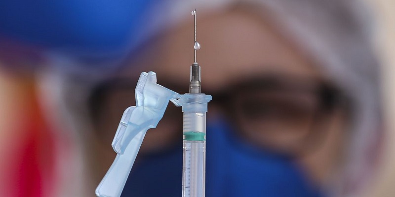 Ministério da Saúde autoriza aplicação de terceira dose contra a covid-19