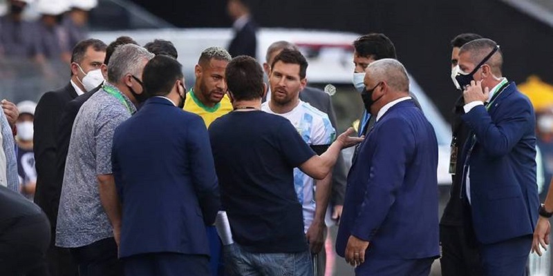 Argentina sai de campo após fiscais da Anvisa interromperem jogo