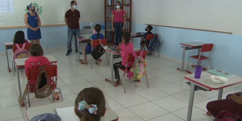 Cruzeiro do Sul retoma aulas presenciais do ensino fundamental