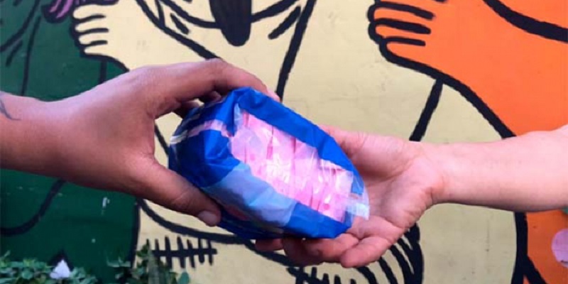 Distribuição de absorventes para mulheres de baixa renda é aprovada