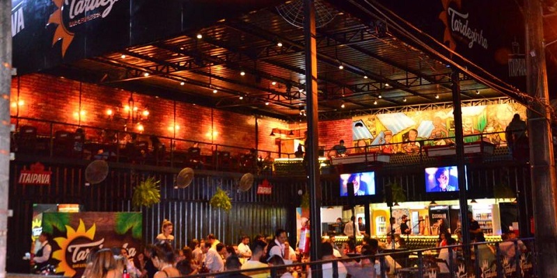 Bares de Rio Branco exigirão carteira de vacinação contra a covid-19 a partir desta sexta