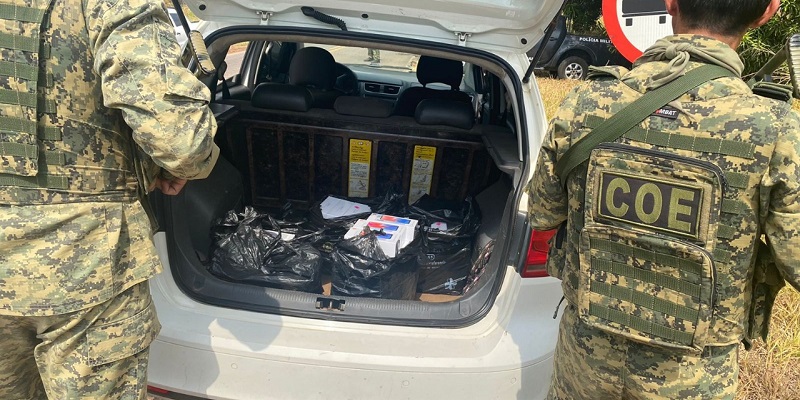 Homem é preso na BR-317 com 85 celulares sem documentação