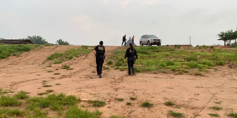 Polícia Federal realiza operação contra tráfico de drogas no Juruá