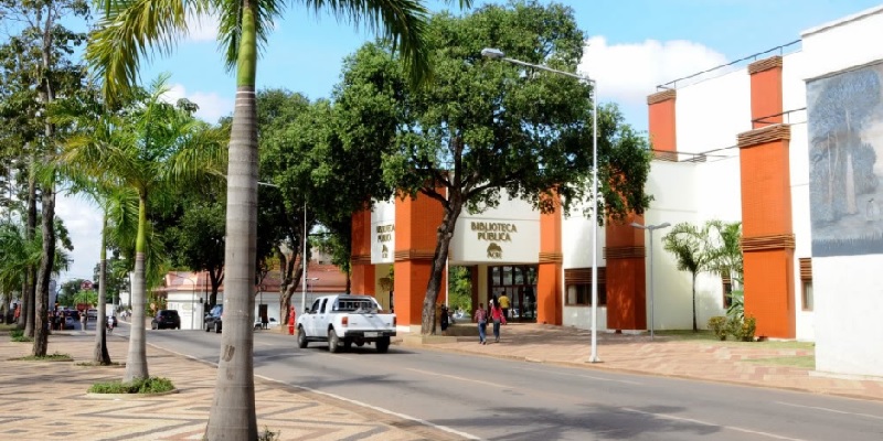 Mais de mil pessoas foram vacinadas no mutirão da Biblioteca Pública