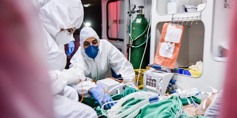 Agosto é o mês com menor número de mortes por covid-19 desde o início da pandemia