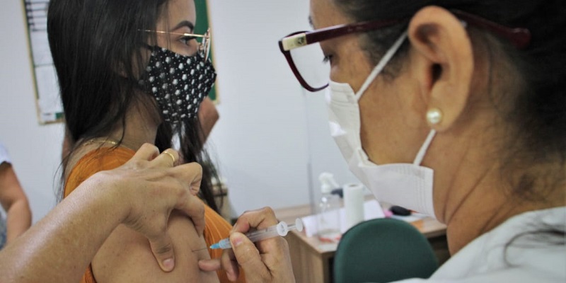 Vacinação do Dia das Crianças aplicou mais de 600 doses contra covid-19 e influenza