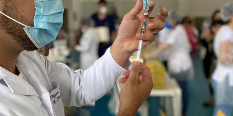 Dia “D” da vacinação ocorre em mais de 50 pontos de Rio Branco neste sábado