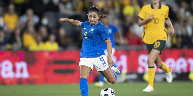 Seleção feminina arranca empate em 2 a 2 com Austrália