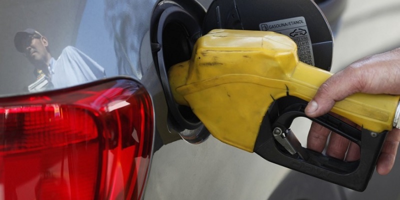 Governo do Acre congela por 90 dias imposto dos combustíveis